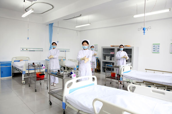 西南医科大学附属医院卫生学校